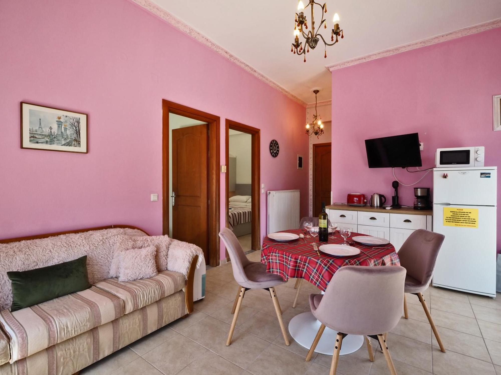 Villa Euphoria Apts Afión מראה חיצוני תמונה