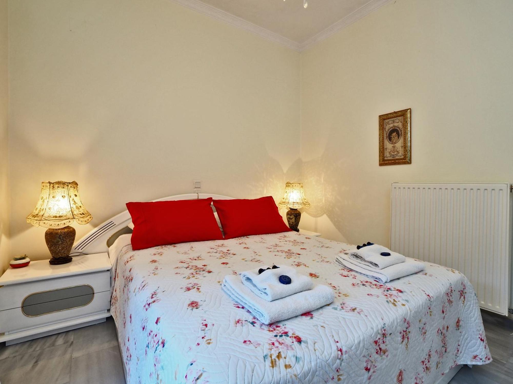 Villa Euphoria Apts Afión מראה חיצוני תמונה