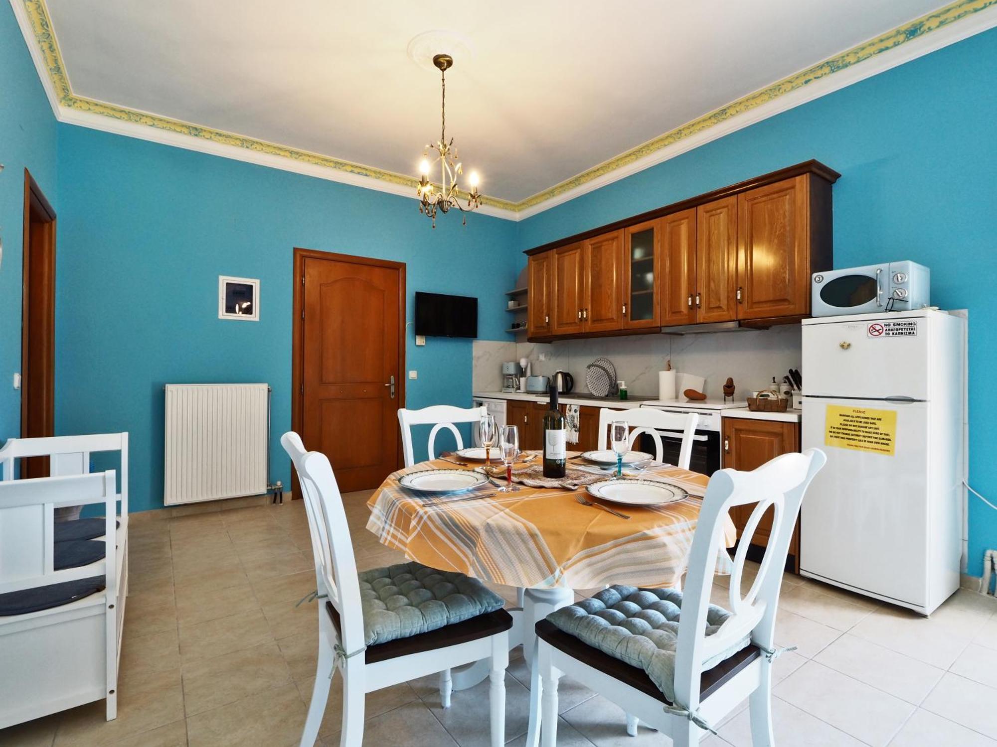Villa Euphoria Apts Afión מראה חיצוני תמונה